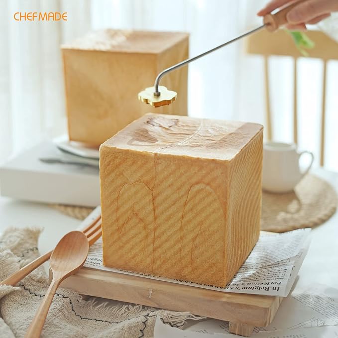 CHEFMADE Square Pullman Loaf Pan with Lid, 1Lb Dough Capacity Non-Stick Rectangle Corrugated Toast Box for Oven Baking 5.3" x 5.3"x 5.2"(Champagne Gold)
