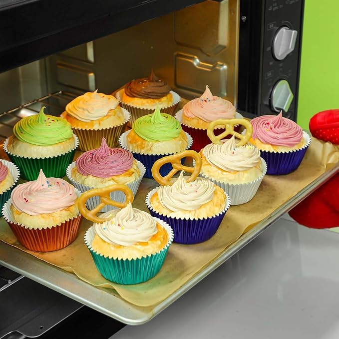 Gifbera Standard Pink Foil Cupcake Liners for Baking 200 Count - Metallic Greaseproof Cupcake Wrappers Muffin Cups, Heavy Duty, Non-Stick, Easy to Peel