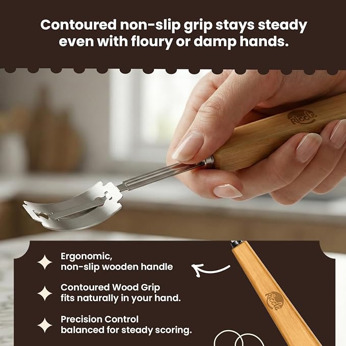 RICCLE Bread Lame Slashing Tool, Oakwood Ergonomic Handle Dough Scoring Knife with 15 Razor Blades and Storage Cover (Beige)