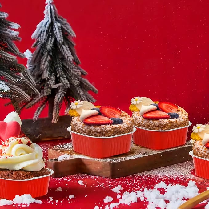 LNYZQUS 5oz Mini Cake Pans with Lids 25 Pack, Foil Muffin Cups for Oven, Disposable Cupcake Containers, Square Individual Baking Tins Small Creme Brulee Ramekins for Christmas Baking Gifts -Red