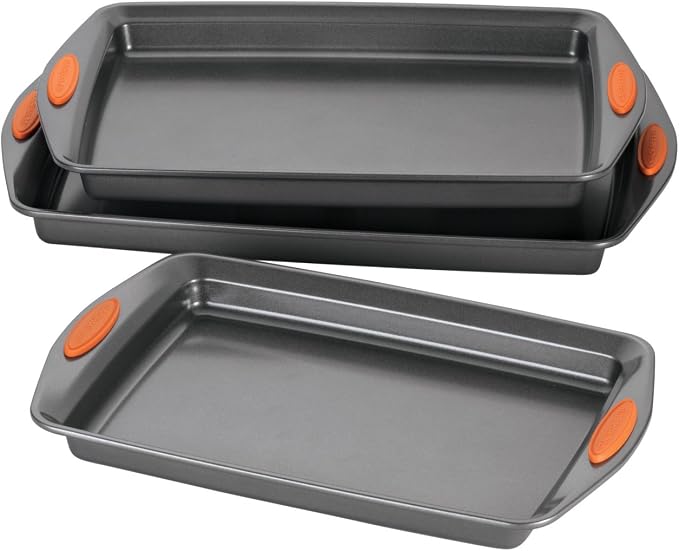 Rachael Ray Yum-o! Nonstick Bakeware 3-Piece Oven Lovin’ Cookie Pan Set, Gray with Orange Silicone Grips