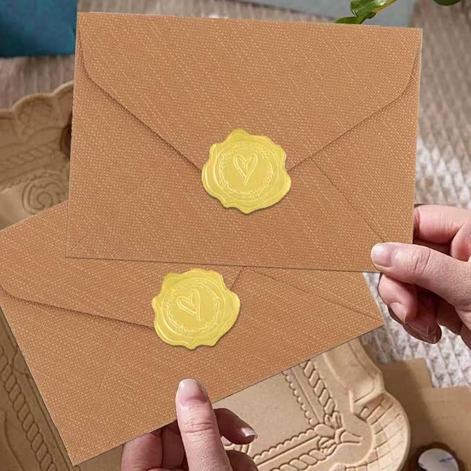 20 Pack 4x6 Brown Linen Envelopes with Gold Wax Seals - Handmade Look A6 Vintage Envelopes & Self-Adhesive Seal Stickers for Greeting Cards, love letter, Wedding, Party Invitation