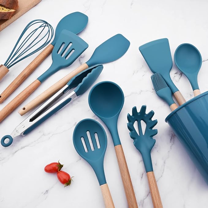 1pc Blue Silicone Solid Spoons Cooking Large Serving Spoon, Heat Resistant Cooking Utensils for Kitchen Cooking Baking Stirring Mixing Tools