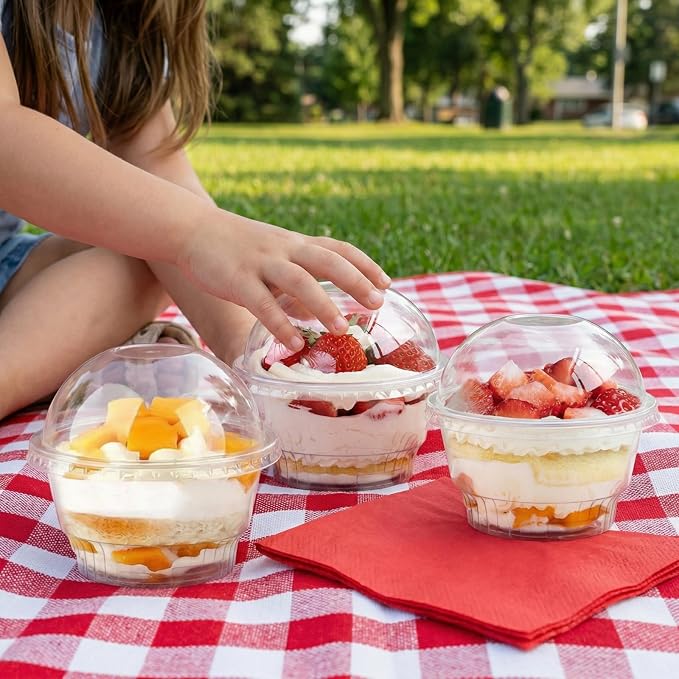 Lyellfe 100 Pack Dessert Cups with Dome Lids, 5 oz Clear Plastic Cups, Disposable Ice Cream Cups for Take Away Food Dessert Cupcake and Fruit