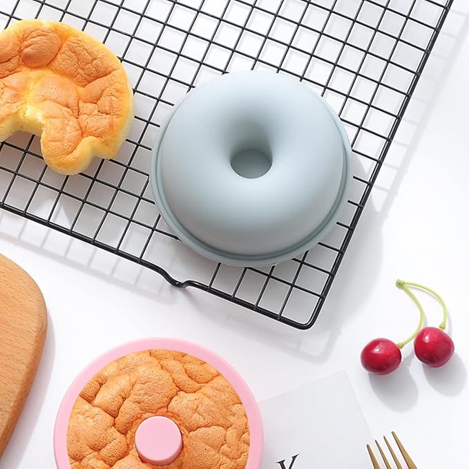 Small Size Silicone Donuts Pan Set, Non-stick Pastry Molds Cake Baking Molds for Bagel and Doughnut 4 Inches Cake Pans (Pack of 4, Blue)
