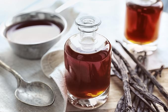 Organic Vanilla Extract - Made with Bourbon Madagascar Vanilla Beans - 4 fl oz – For Baking, Desserts, Home Cooking and Chefs