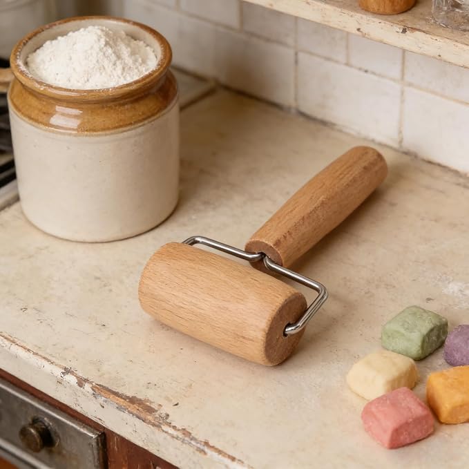 Small Rolling Pin, Wooden Dough Roller, Non-Stick Pizza Roller, T Type Rolling Pins for Kitchen Baking, Pizza Dough Press (2.8 * 5.1 inch)