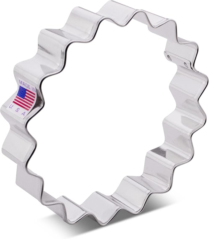 Ann Clark Fluted Circle Linzer Cookie Cutter, 4" Made in USA