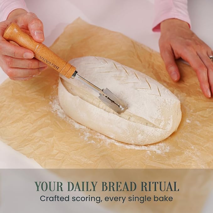 Bread Lame, Sourdough Scoring Tool for Bread Baking, Bread Scoring Tool with Beech Wood Handle, Protective Cover & 5 Replacement Blades