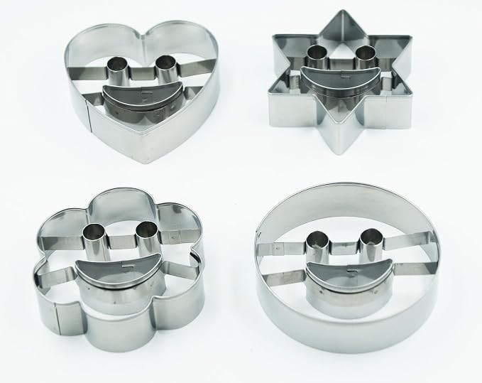 Smiling Face Cookie Cutters Set, 4 PCS Set Smiling Face Shaped Stainless Steel Molds for Cookies,Biscuit,Vegetable,Fruit,Baking Pastries Doughs