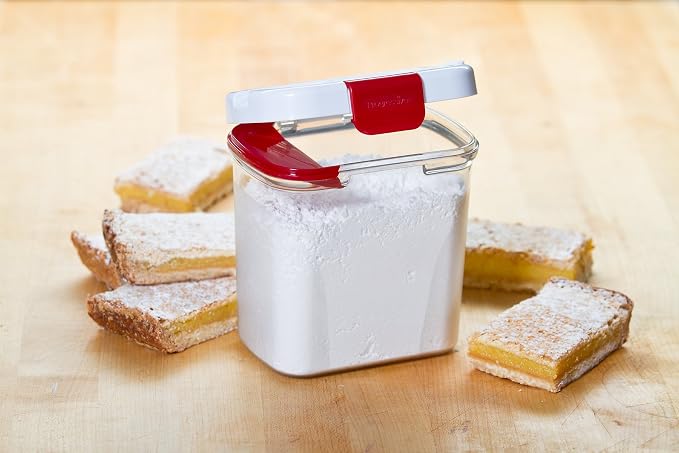 Progressive ProKeeper Powdered Sugar Storage Container, Holds 1lb Bag of Powdered Sugar, 1-Quart Capacity