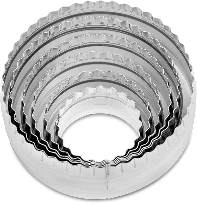 Set of 6 | Circle 2 Sided Biscuit Sandwich Fondant Cutter Set | Multi Size