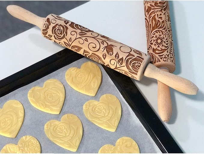 Floral Rose Embossed Rolling Pin for Baking Cookies Embossing Rolling Pins with Design Wooden Engraved Springerle Shortbread Roller Pin Flower Patterned Clay Pottery Ceramic Stamp Mold Bakers Women
