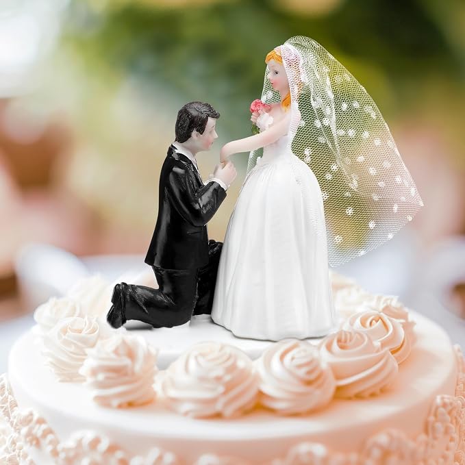 Remerry 4.5" Wedding Bride and Groom Cake Topper Vintage Elegant Wedding Cake Topper Couple Figurine Novios Para Pastel for Engagement Romantic Funny Couple Statue Anniversary(Marry Me,White)