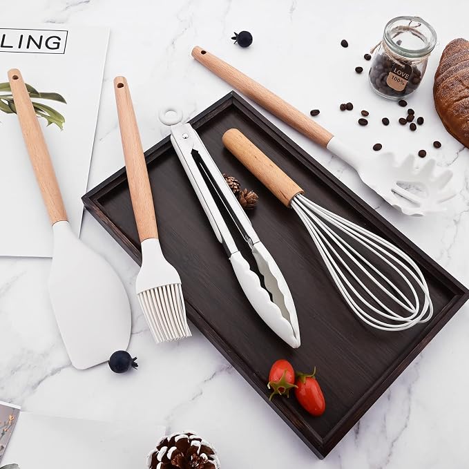 1pc White Silicone Basting Brush with Wooden Handle, Heat Resistant Cooking Utensils,Silicone Basting Pastry Brush, Perfect for BBQ Grill Baking Kitchen Cooking