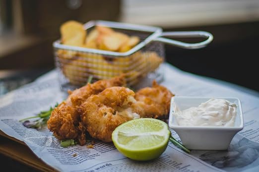 Tiny Temps - Digital Meat Thermometer for Kitchen - Black // Instant Read // Candy Thermometer for Food and Cooking // Sleek, Battery Included, White Display