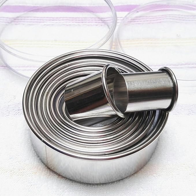 11 Pieces Metal Cookie Cutter Set, Round Cookie Cutters, Stainless Steel Circle Biscuit Pastry Cutters, Assorted Sizes