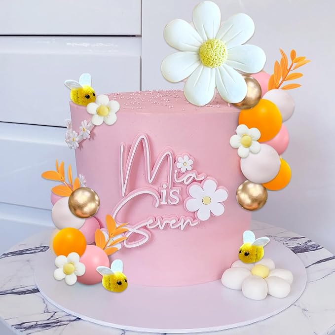 43Pcs Daisy Flower Boho Groovy Cake Topper Mini Balls Cake Decorations Bee Cake Toppers for Women Girls Kids Birthday Baby Shower Wedding Daisy Flower Bee Hippie Themed Party Supplies