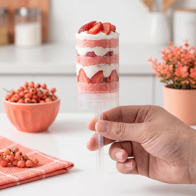 Jucoan 30 Pack Push Cake up Pop Containers with Lids, Cake Pop Shooter, Mess-free Plastic Jelly Ice Cream Cupcake Push up Pop Containers for Wedding Birthday Party Dessert Table