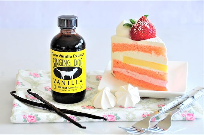 Singing Dog Vanilla Pure Vanilla Extract, 4 fl oz - All-Natural, Non-GMO, Sugar-Free, Corn-Free, Kosher Pareve, Vegan - Sustainably Sourced Vanilla Beans