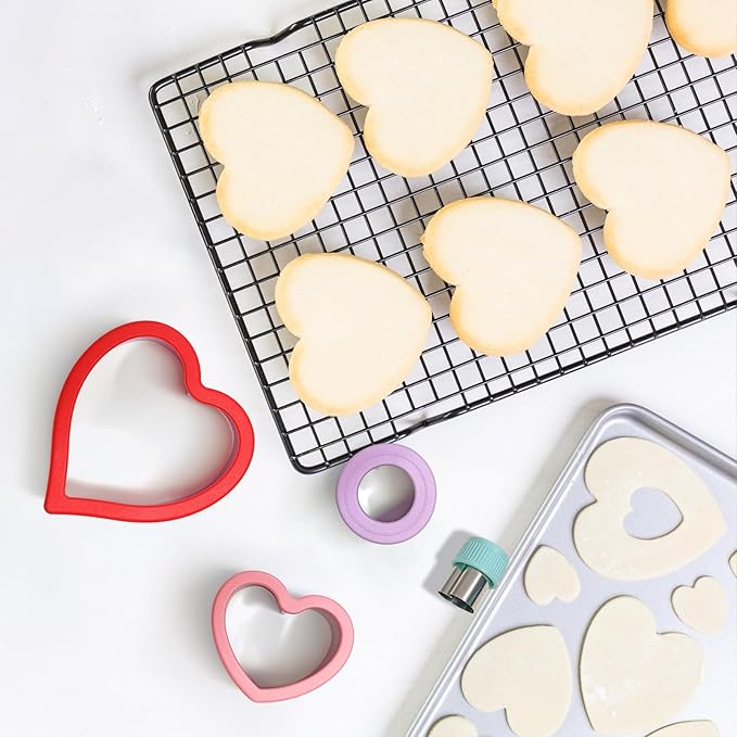 ALLTOP Heart-Shaped Cookie Cutter Set - 4 Size Biscuit Cutter for Valentine's Day Baking, Donut, English Muffin, Dessert,and More