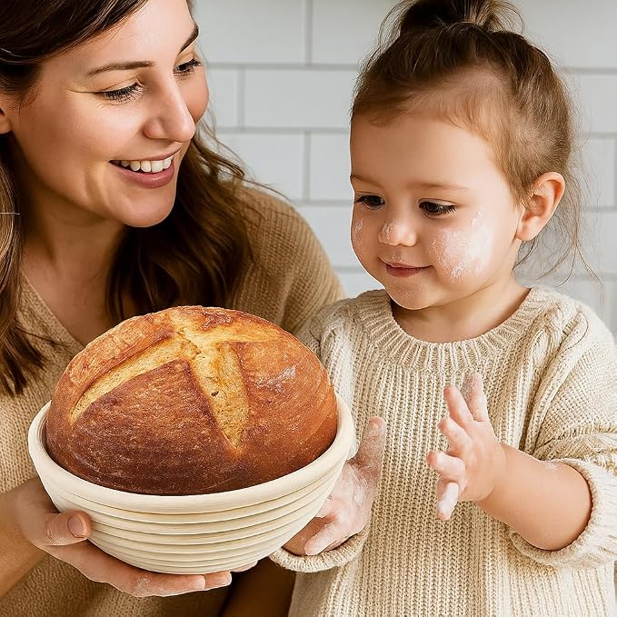 Banneton Bread Proofing Basket, 2 Pack 9-Inch Round Sourdough Proofing Baskets With Linen Liner for Bread Baking, Round Rattan Dough Rising Bowl for Homemade Artisan Loaves