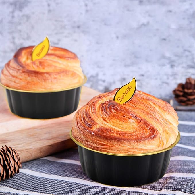 Beasea Disposable Ramekins with Lids, 8 oz 50 Pack Black Gold Aluminum Foil Cups, Disposable Creme Brulee Muffin Cupcake Baking Cup Mini Pudding Cups for Party Wedding Birthday