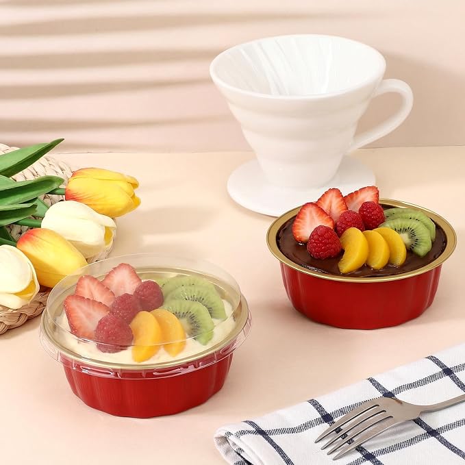 Beasea Disposable Ramekins 8oz, 50 Pack 235ml Aluminum Foil Cups with Lids, Disposable Creme Brulee Muffin Cupcake Mini Cheesecake Baking Cups for Party Wedding Birthday - Red Gold