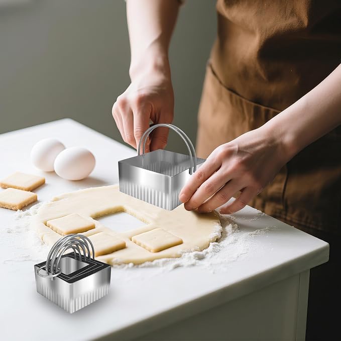 Square Biscuit Cutter Set - 5 Pcs Wave Cookie Cutters with Fluted Edge, Stainless Steel Cookie Shaper with Handle for Dough Cutting Baking Tools