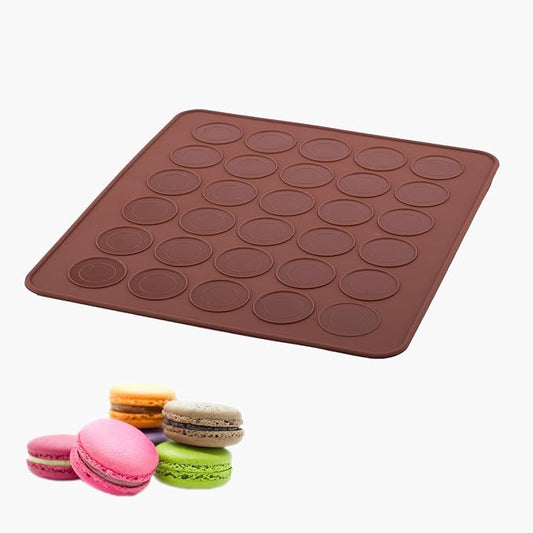 beicemania® Silicone Classic Round Macaron Baking Mat for 15 Macarons Macaroons Biscuits Cookies