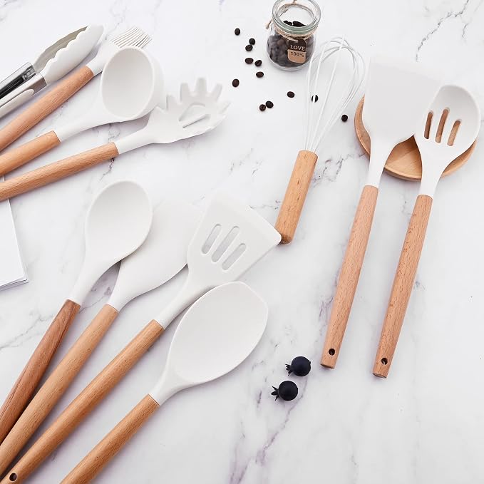 1pc White Silicone Solid Tuner with Wooden Handle, Heat Resistant Cooking Utensils, Ideal Cookware for Fring Fish, Eggs, Meat, French Fries