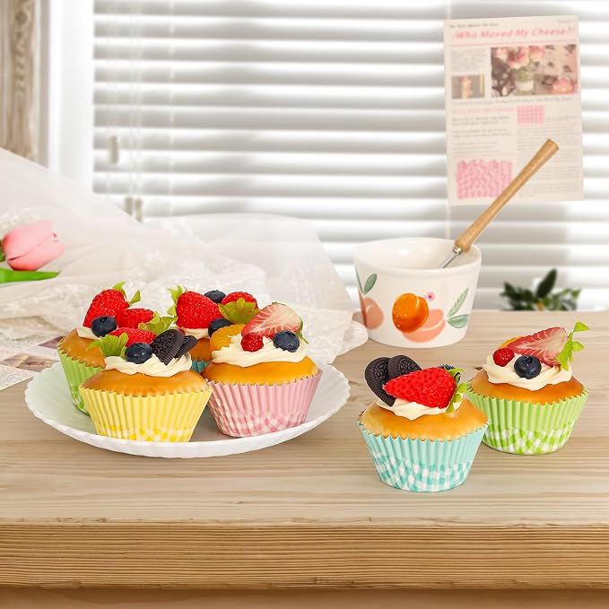 Standard Cupcake Liners 100 Pack, Colorful Paper Baking Cups Food Grade Disposable Cupcake Wrappers Buffalo Plaid Muffin Liners for Birthday Tea Themed Party Decor