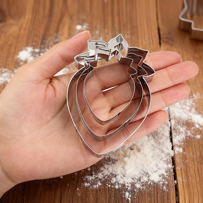 3 Piece Strawberry Cookie Cutter Set - 3.5", 2.83", 2.1" Fruit Cookie Cutters Shapes, Stainless Steel Funny Cookies Baking Cutter for Biscuit Dough Fondant