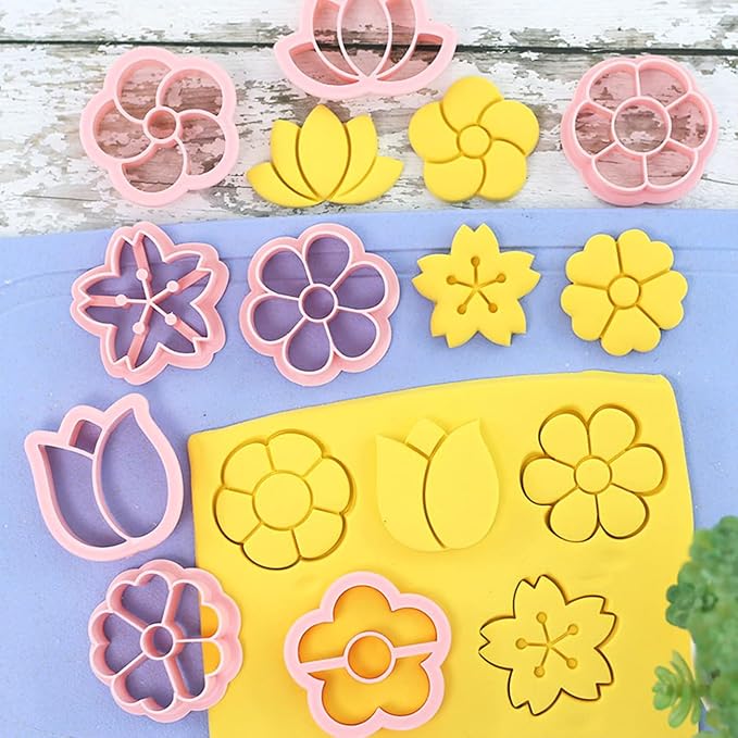 8pcs Mini Flower Cookie Stamps, One-touch Molding 3d Raised Design Cookie Cutters, suitable for Spring, Mother's Day, Valentine, Holiday & DIY Party Treats Frosting Decoration (Flower)