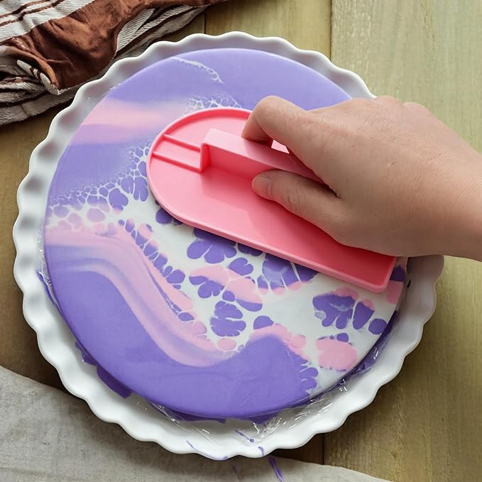 2 PCSCake Decoration Icing Smoother, Fondant Smoothing Tool, Plastic Fondant Icing Smoother Polisher, Icings Scraper Paddle Tool for Cake Decoration Tools (Pink, Green)