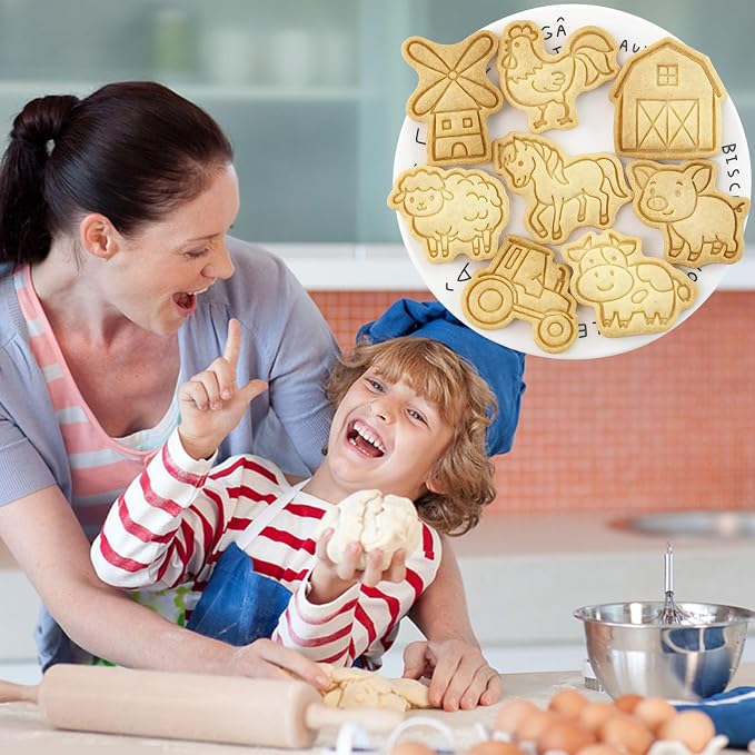 Farm Animal Cookie Cutter with Cookie Stamps 8 Pcs Plastic Farm Animal Theme Fun Cookie Mold for Children Baking (Farm)