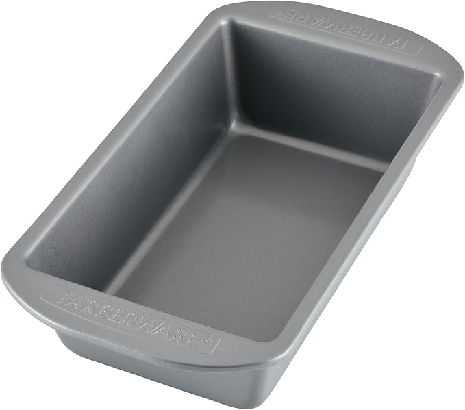 Farberware Bakeware Nonstick Loaf Pan, 9-Inch x 5-Inch, Loaf Bread Pans, Gray