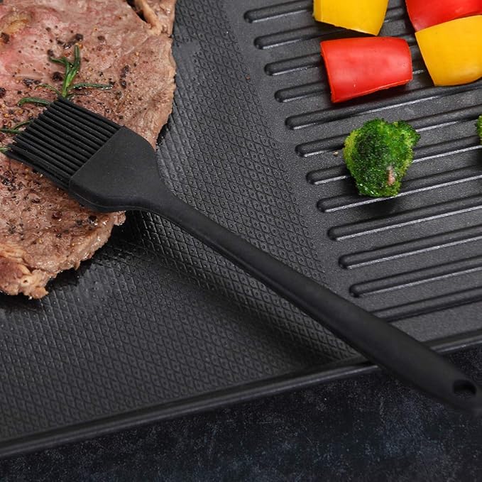 2 Pack Heat Resistant Silicone Basting Brush,Black Long Handle Pastry Brush for Grilling, Baking, BBQ and Cooking