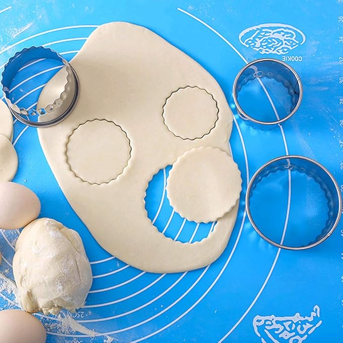 Cookie Cutters - Biscuit Cutters/Stainless Steel Dumpling Cutters/Cake Pastry Cutters/Cake Cookie Scone Cutters Molds stamps for Cooking Baking (3Pcs, Flower Edge)