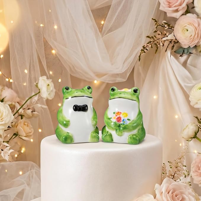 Hoteam 2 Pcs Frog Topper Couple Wedding Cake Toppers Decor Vintage Elegant Ceramics Wedding Decor Novios Para Pastel for Anniversaries Engagement Party Bridal Showers Romantic Desk Decoration