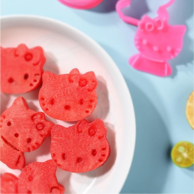 Animal Cookie Cutters Set Cookie Stamps for baking cookies，2 Piece 3D Animal Embossing Cutters for Biscuit Cheese Baking Molds