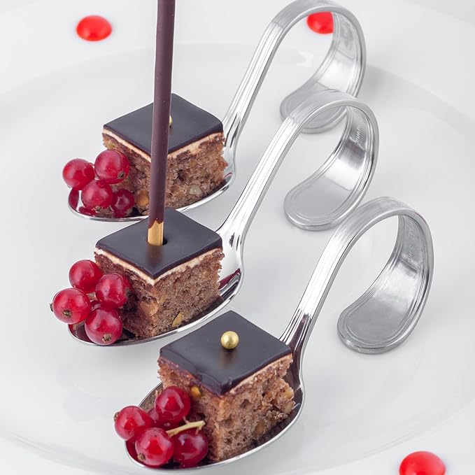 uxcell 6pcs Square Perforated Cake Rings 4.3 x 4.3 Inch Stainless Steel Cake Pastry Mousse Ring Molds for DIY Cake Dessert Mousse Pastries Baking, Silver Tone