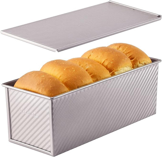 CHEFMADE Commercial Pullman Loaf Pan with Lid, 2.2Lb Dough Capacity Non-Stick Rectangle Corrugated Carbon Steel Bread Toast Mold with Cover for Baking Bread Dishwasher Safe (Champagne Gold)