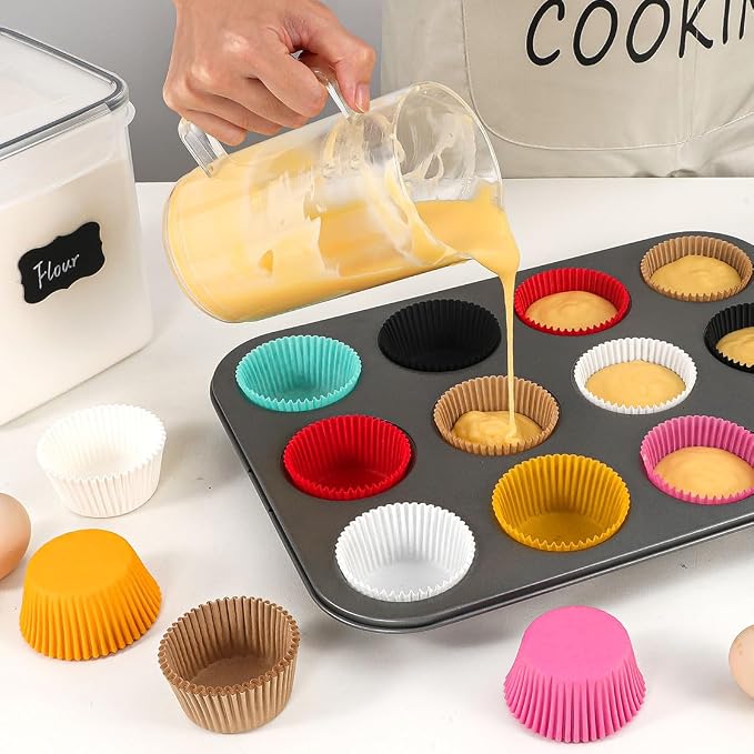 Caperci Standard White Cupcake Liners for Baking 200 Counts - Greaseproof Muffin Baking Cups for Wedding Birthday Party Baby Shower Festivals (White)