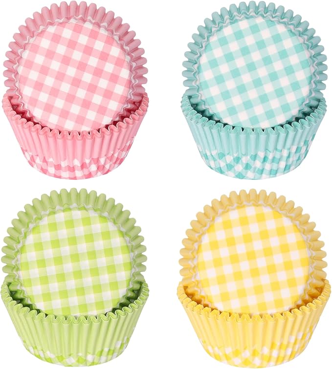 Standard Cupcake Liners 100 Pack, Colorful Paper Baking Cups Food Grade Disposable Cupcake Wrappers Buffalo Plaid Muffin Liners for Birthday Tea Themed Party Decor
