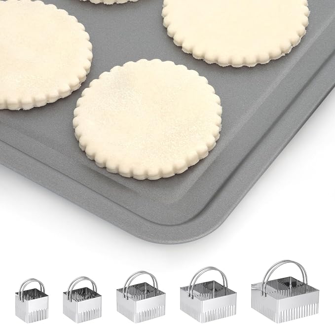 HARFINGTON 5 Pieces Square Biscuit Cutter with Handle Set Stainless Steel Cookies Dough Cutter Tool with Fluted Edge for Kitchen Baking Cake
