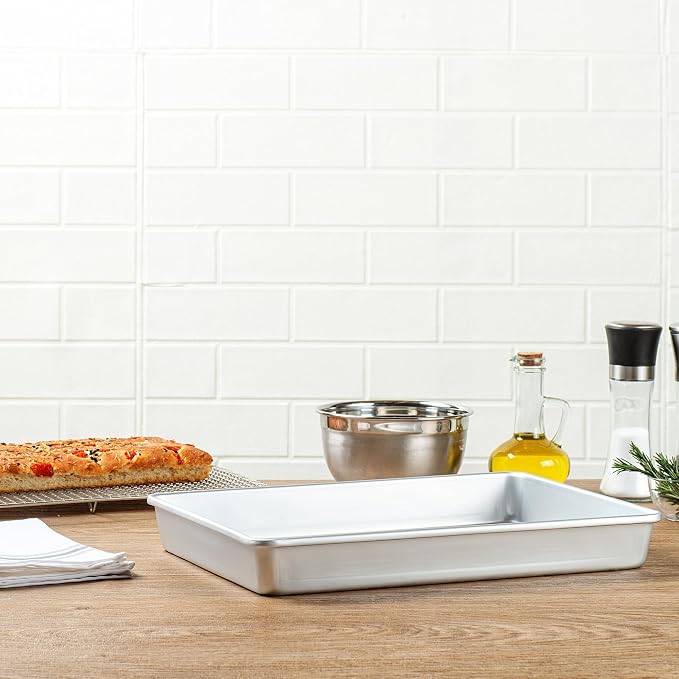 Restaurantware-Met Lux 15 x 12 x 2 Inch Straight-Sided Baking Tin, 1 Rectangular Cake Pan - Oven-Ready, Freezable, Anodized Aluminum Baking Sheet Cake Pan, Greaseproof, For Birthday