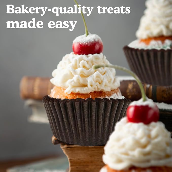 Regency Wraps Baking Cups, Pack of 100 Brown Standard, Greaseproof Cupcake Muffin Liners, Made in USA, Non-Stick for Easy Removal and Serving of Baked Treats