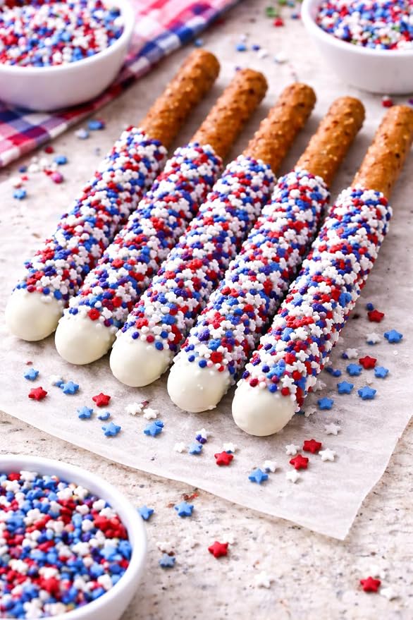 Oasis Supply Patriotic Sprinkle Mix – Red White & Blue Edible 4th of July Cake & Cupcake Decorations with Stars, Jimmies & Sugar Pearls – Independence Day & Memorial Day Party Dessert Toppings (Red, White & Blue Stars)