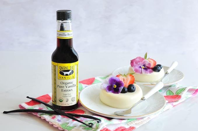 Singing Dog Vanilla Organic Pure Vanilla Extract, 5 fl oz - Whole Vanilla Bean Inside, USDA Organic - Non-GMO, Gluten-Free, Kosher Pareve, Vegan
